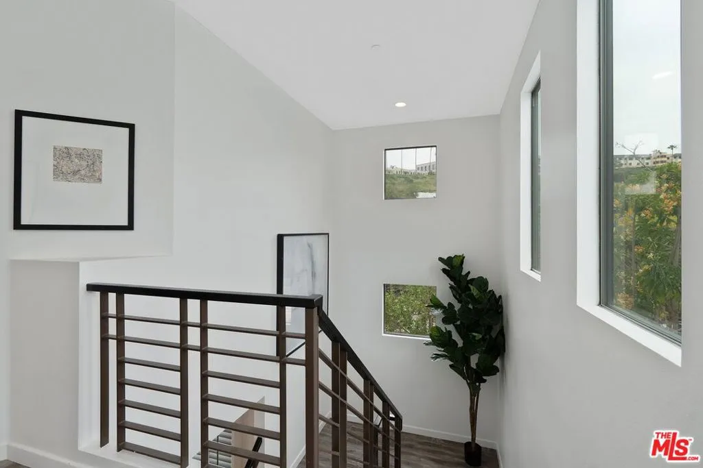 12923 Bluff Creek Drive, Los Angeles, California 90094 home-pic-21